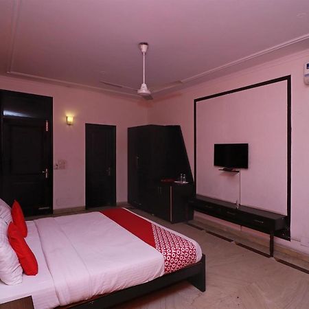 Oyo Flagship 74392 Hotel Mahesh Residency Хидерабад Екстериор снимка