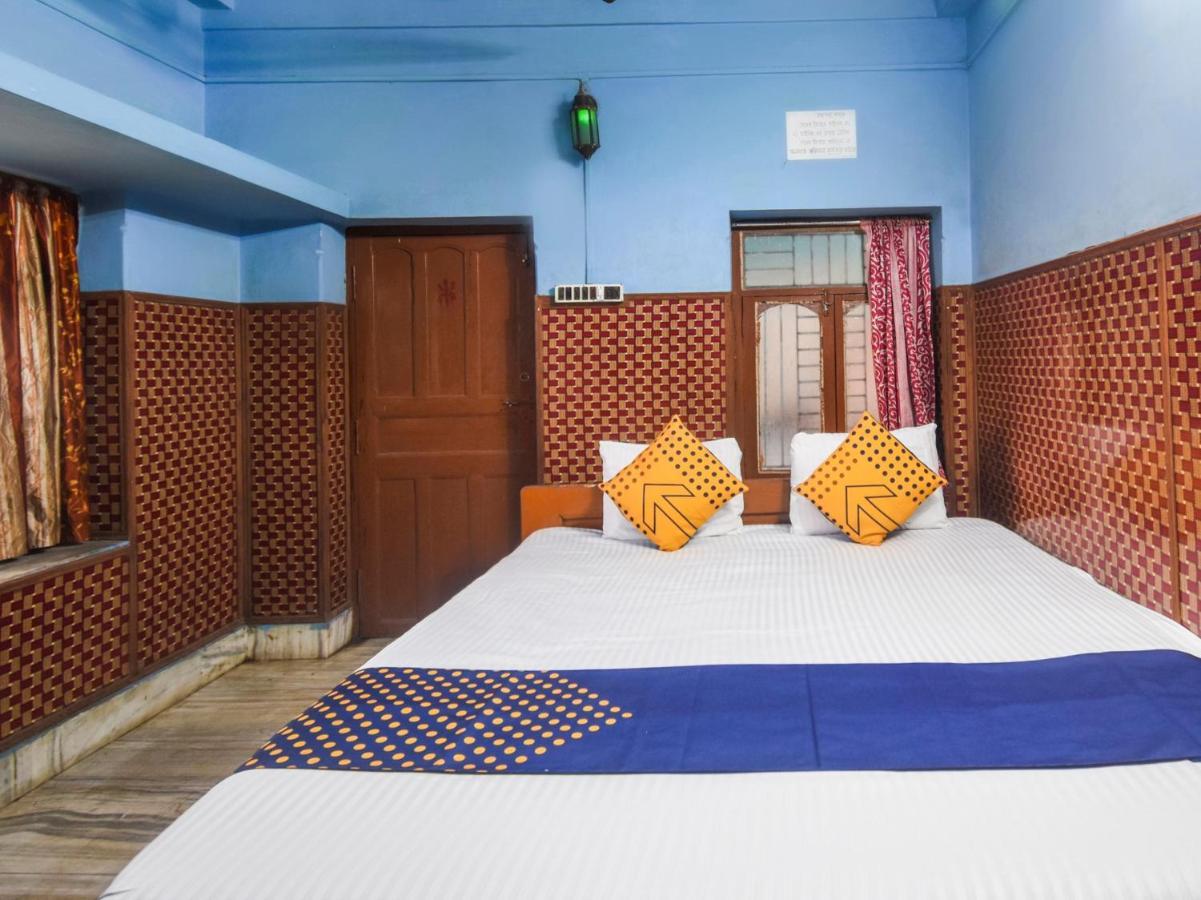 Oyo Flagship 74392 Hotel Mahesh Residency Хидерабад Екстериор снимка